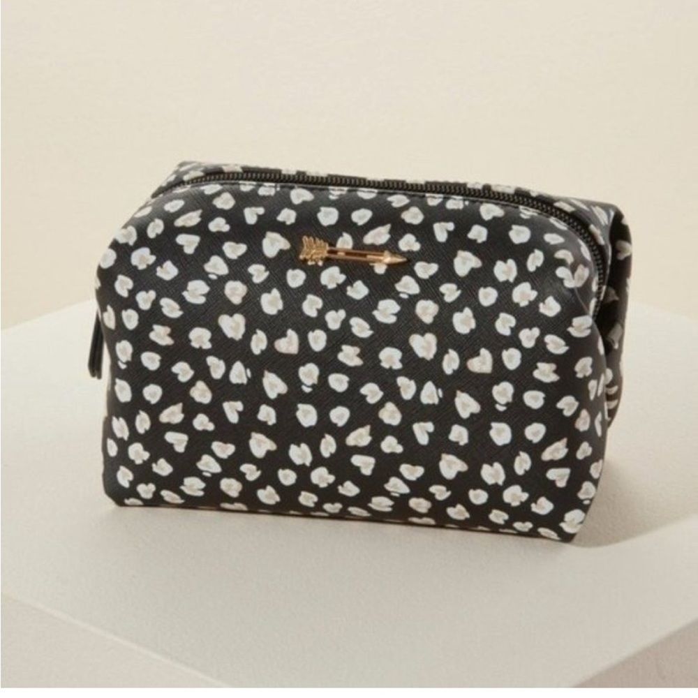 Stella & Dot | Pouf | Wild Hearts Pouf NWT